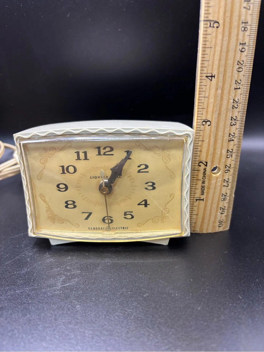 General Electric Gold-Tone Electric Wall/Desk Clock - Gold Face